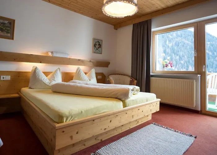 Apartmán Haus Lutz *