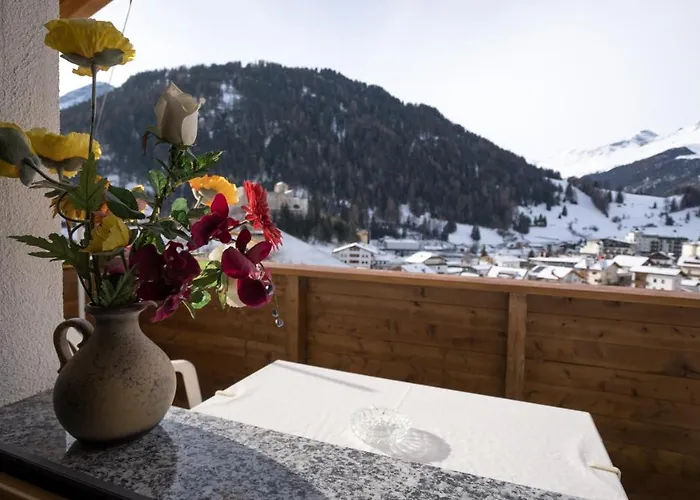 Haus Lutz Apartmán *